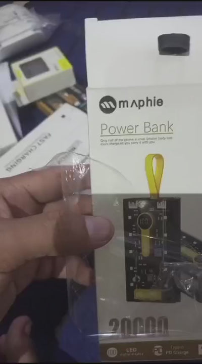 20,000 Mah Power Bank.(66w Transparent High Capacity Pd20w) Super Fast Charging.